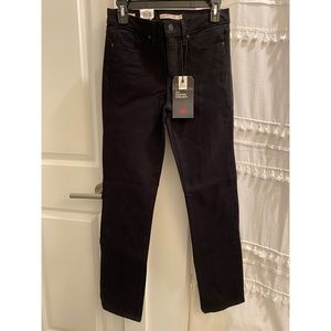 Black Levi 314 Shaping Straight